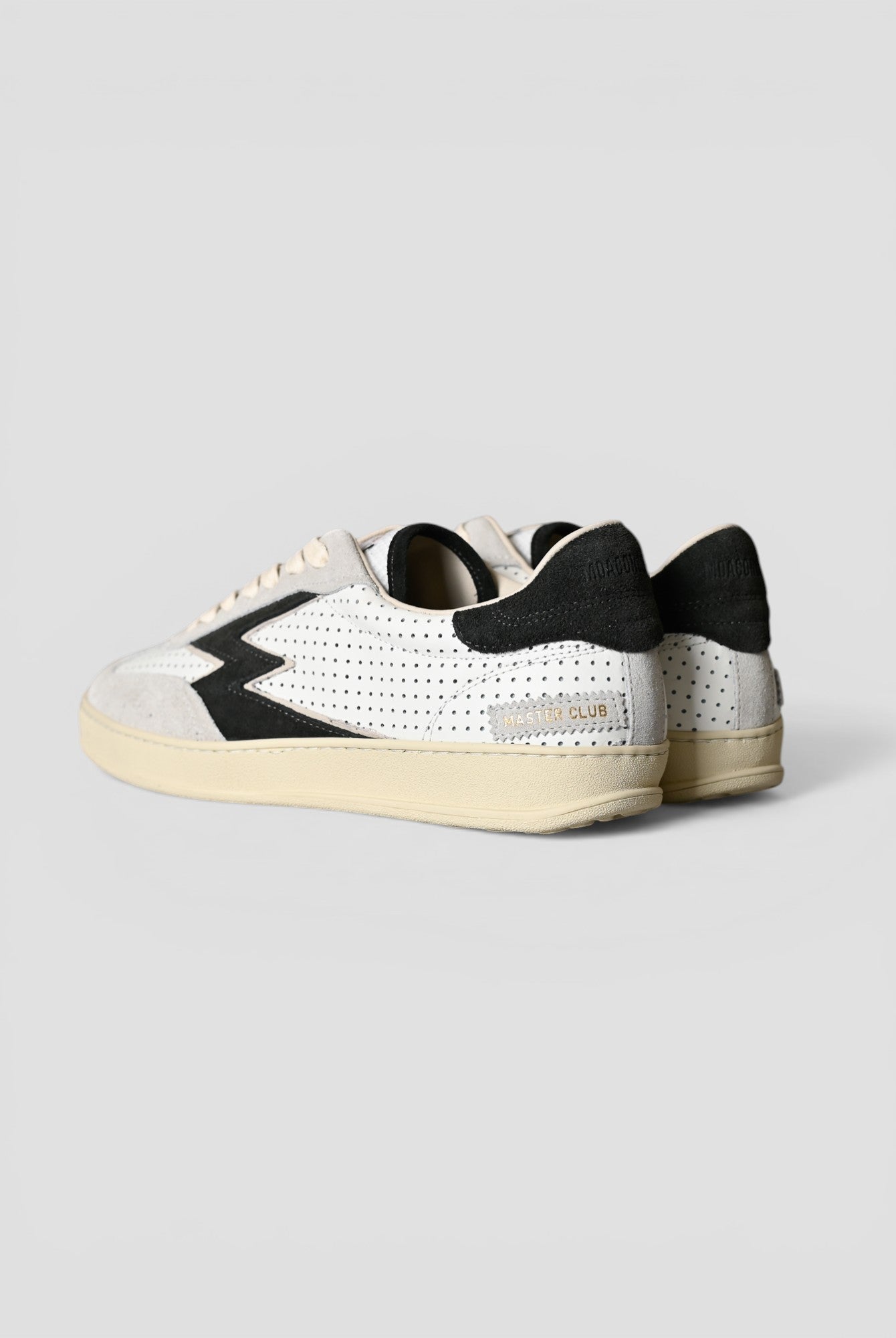 Sneakers CLUB WHITE PIERCED leather MG580MCO1 WHITE MOACONCEPT