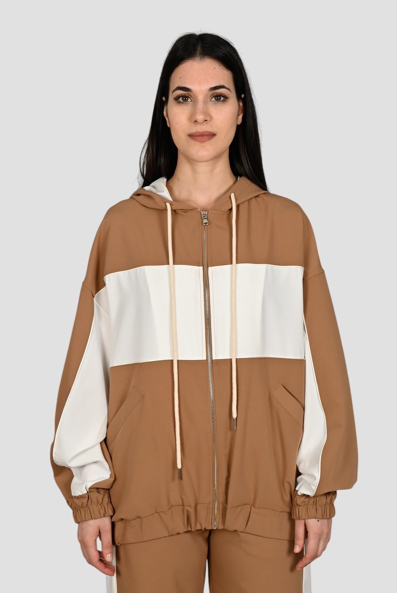 Felpa leggera LE STREGHE con cappuccio P25PL619 CAPPUCCIO LE STREGHE