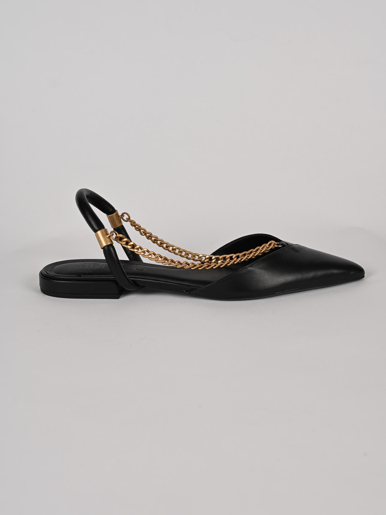 Slingback donna nera in pelle A13029009 50004 AREZZO