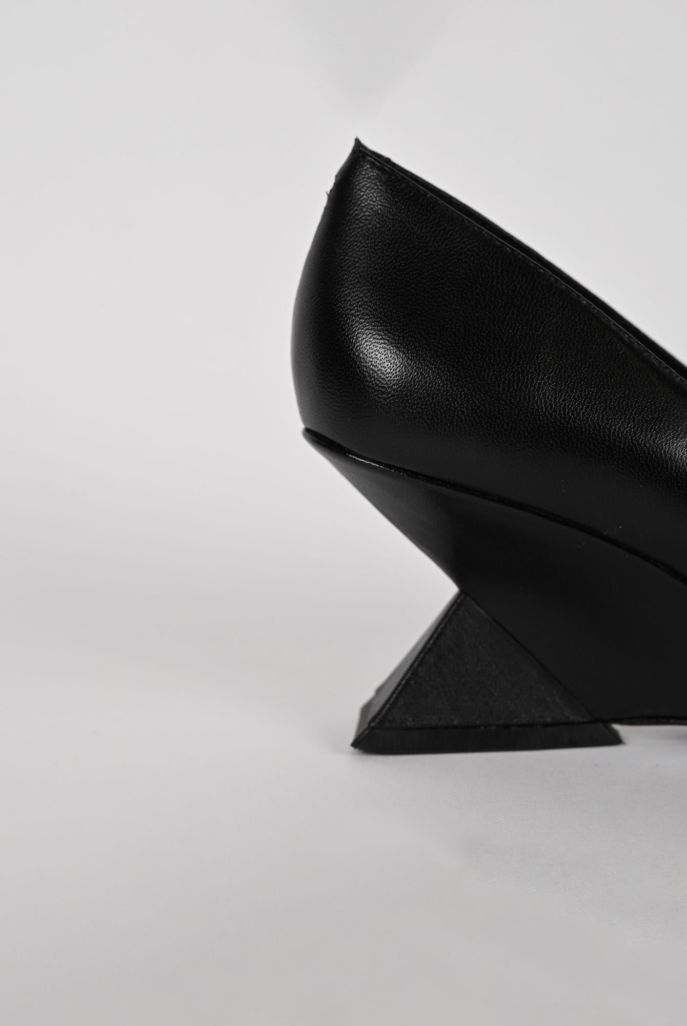 Décolleté donna nero tacco sculpture S222010001 BLACK SCHUTZ