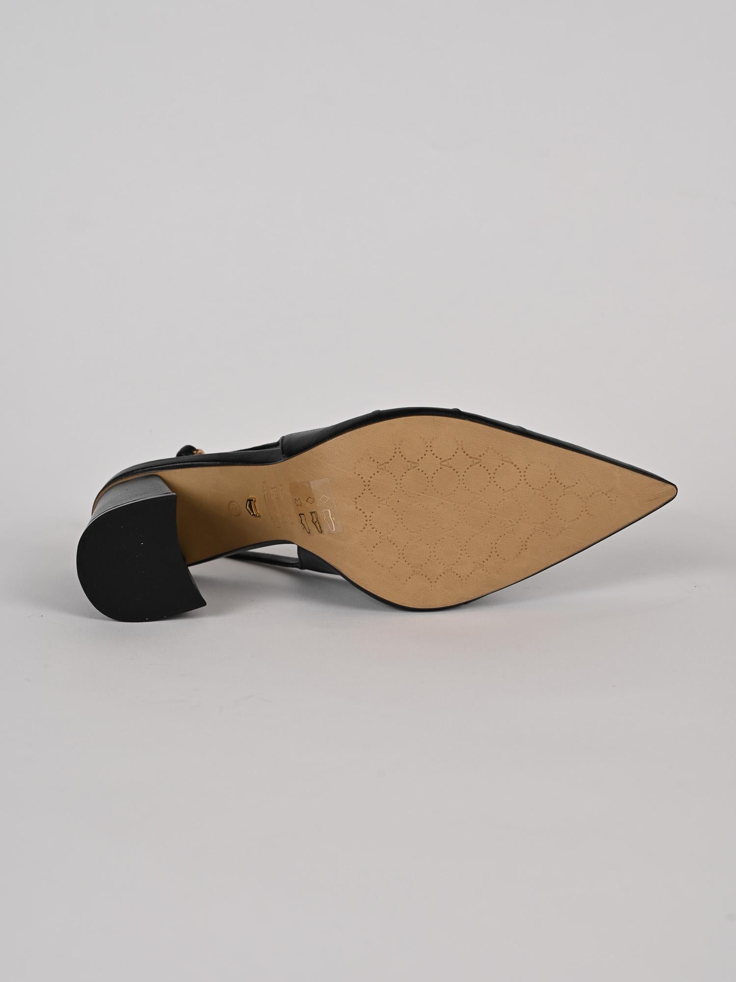 Slingback donna nero block heel A1129000 30001 AREZZO 