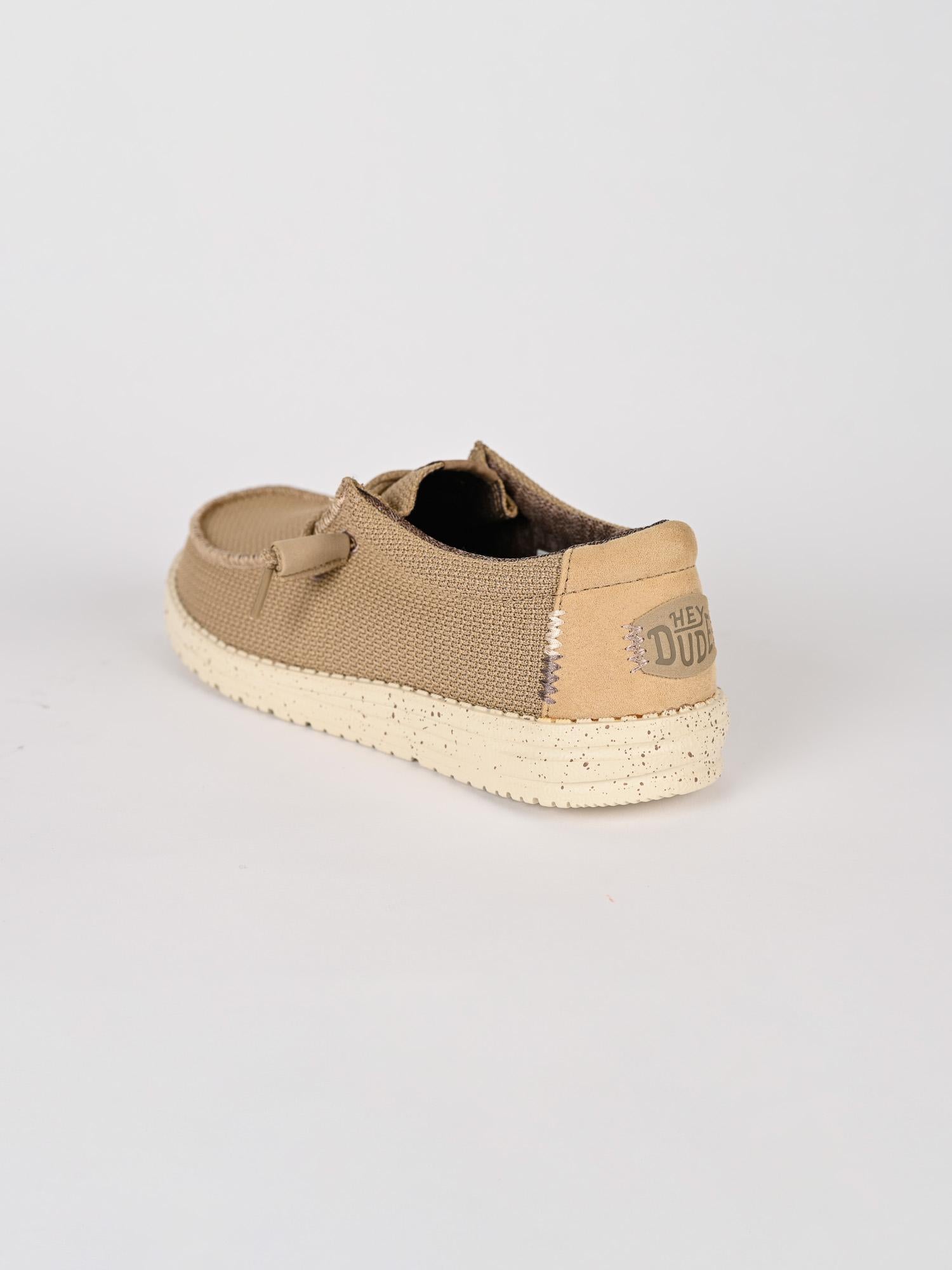 Scarpe leggere WALLY SPORT tan white WALLY SPORT TAN/WHITE HEY DUDE 