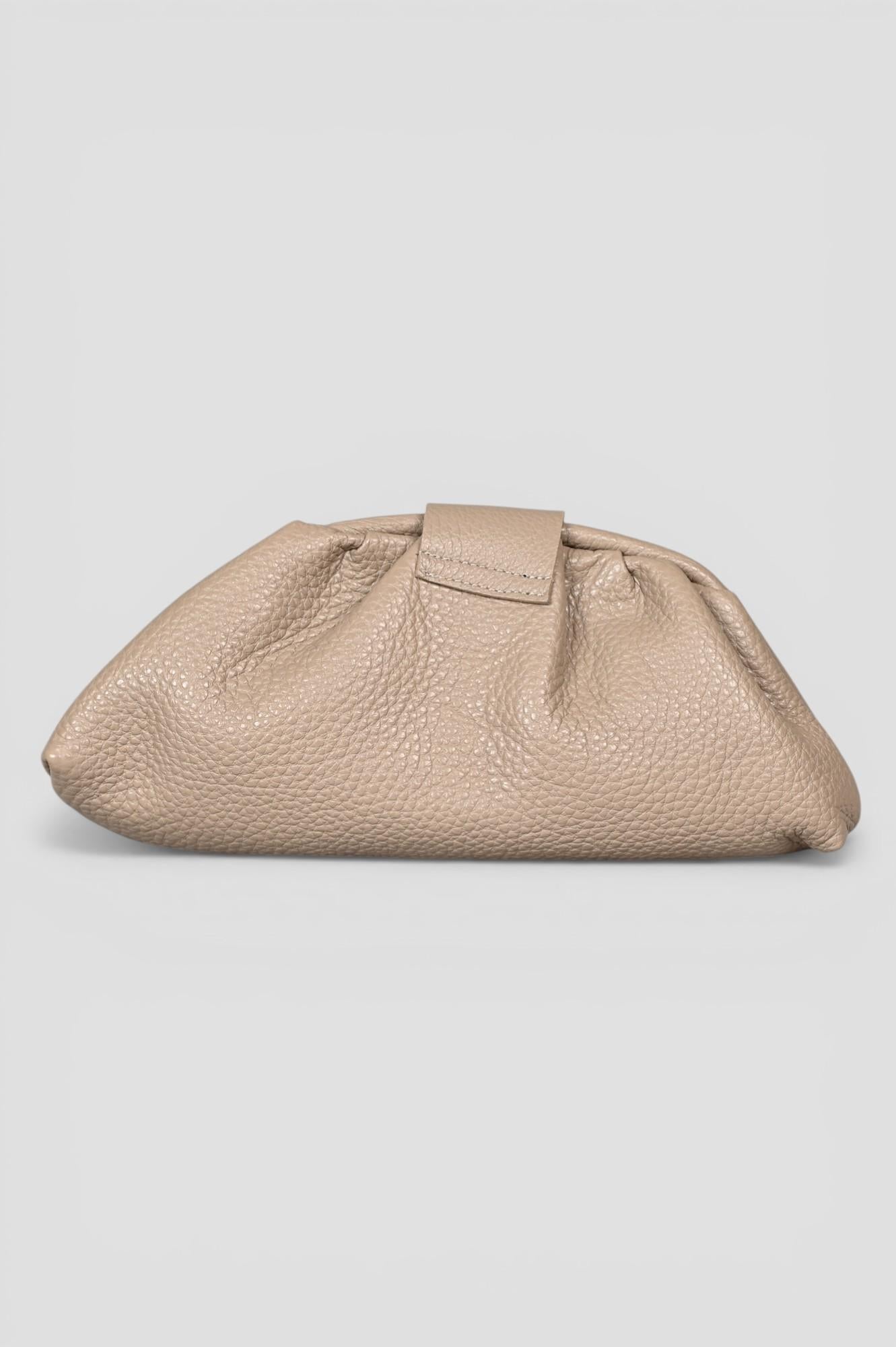 Clutch morbidone TORTORA pelle martellata artiginale CLUTCH MORBIDONE TORTORA ALBERTO LUTI 