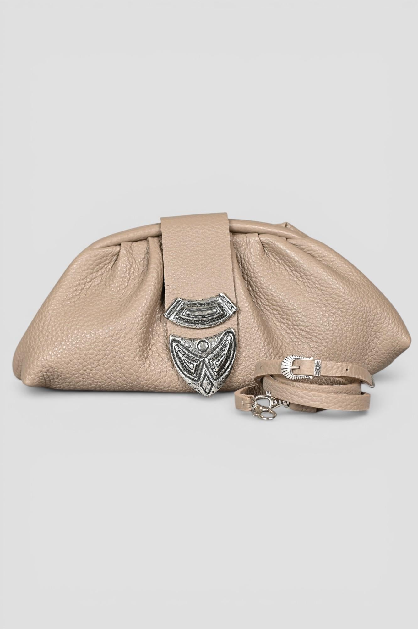 Clutch morbidone TORTORA pelle martellata artiginale CLUTCH MORBIDONE TORTORA ALBERTO LUTI 