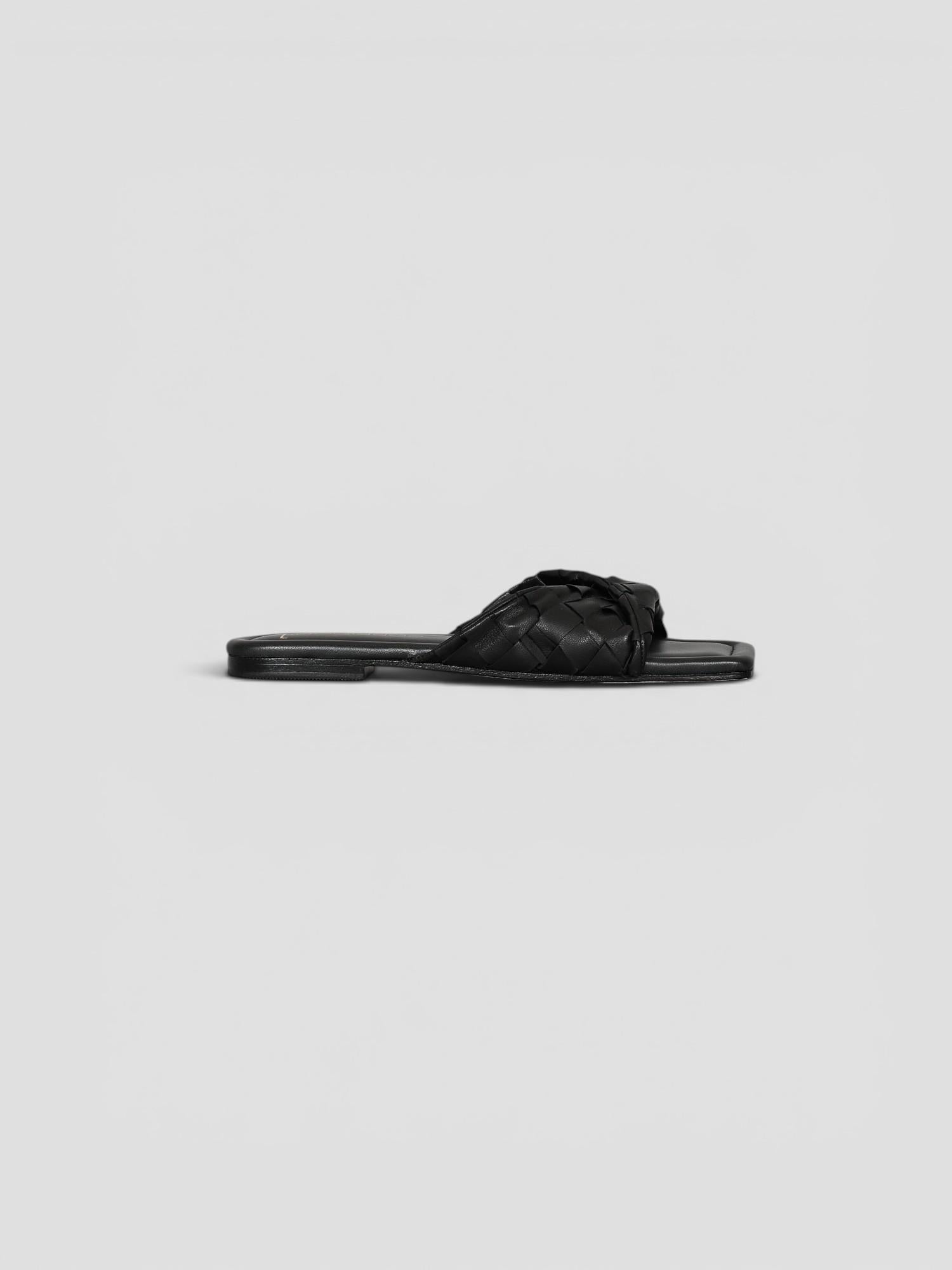 Mule pelle 8557 BLACK intrecciato 8557 BLACK CORRIDONI MILANO 