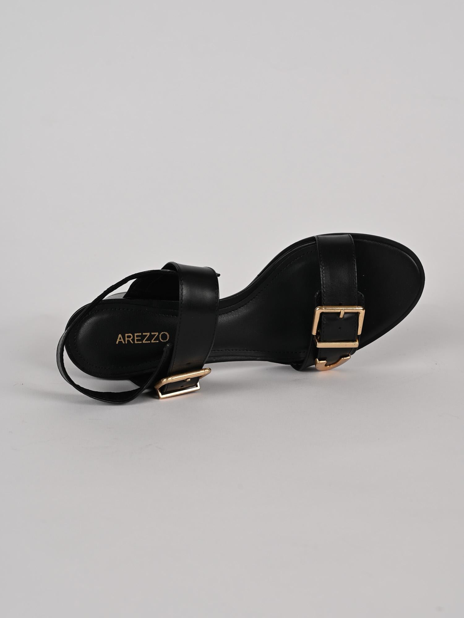 Sandalo donna nero in pelle A13517000 20002 AREZZO 
