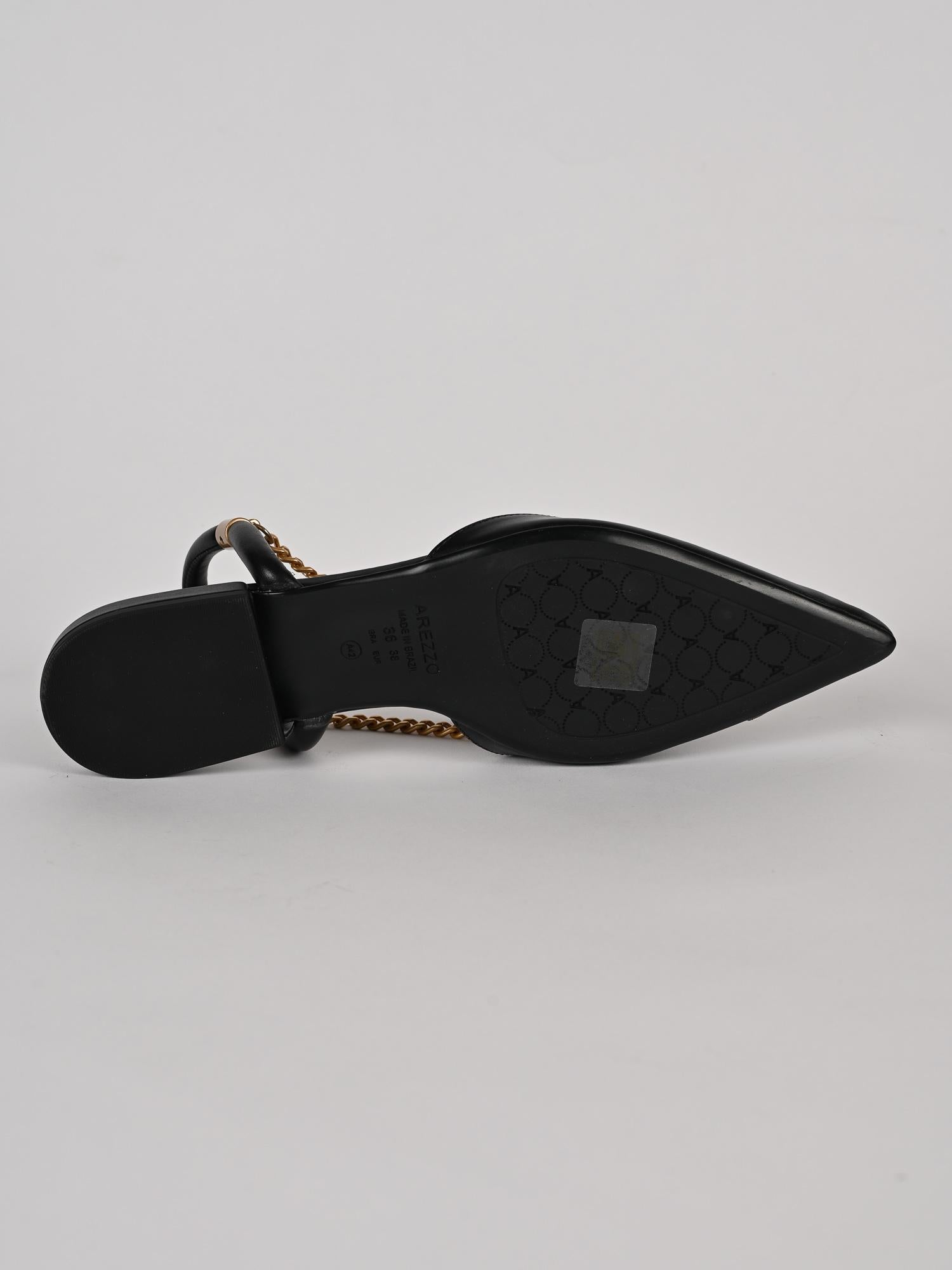 Slingback donna nera in pelle A13029009 50004 AREZZO 