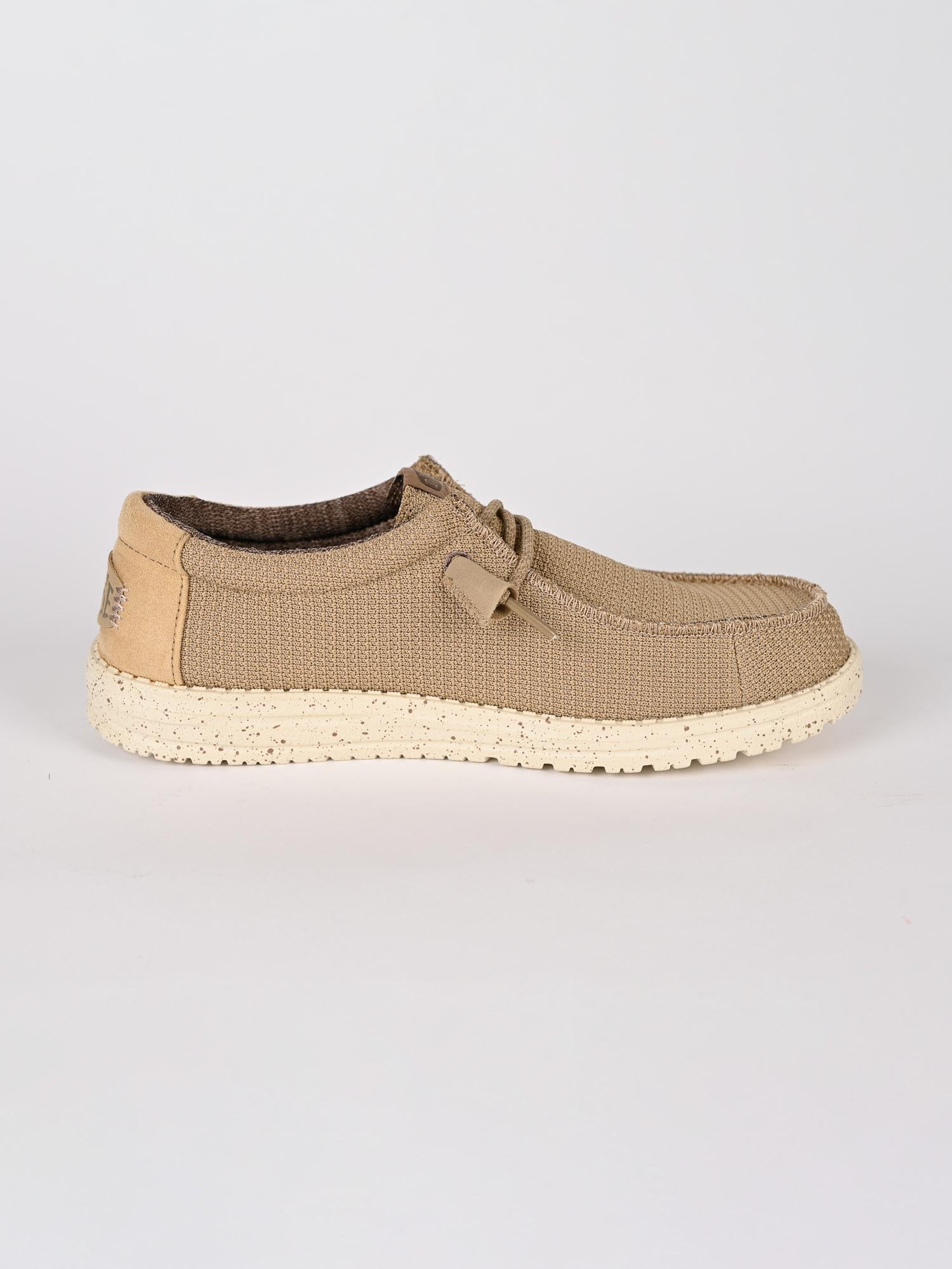 Scarpe leggere WALLY SPORT tan white WALLY SPORT TAN/WHITE HEY DUDE 