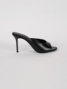 Sandalo donna nero in pelle S220900008 BLACK SCHUTZ 