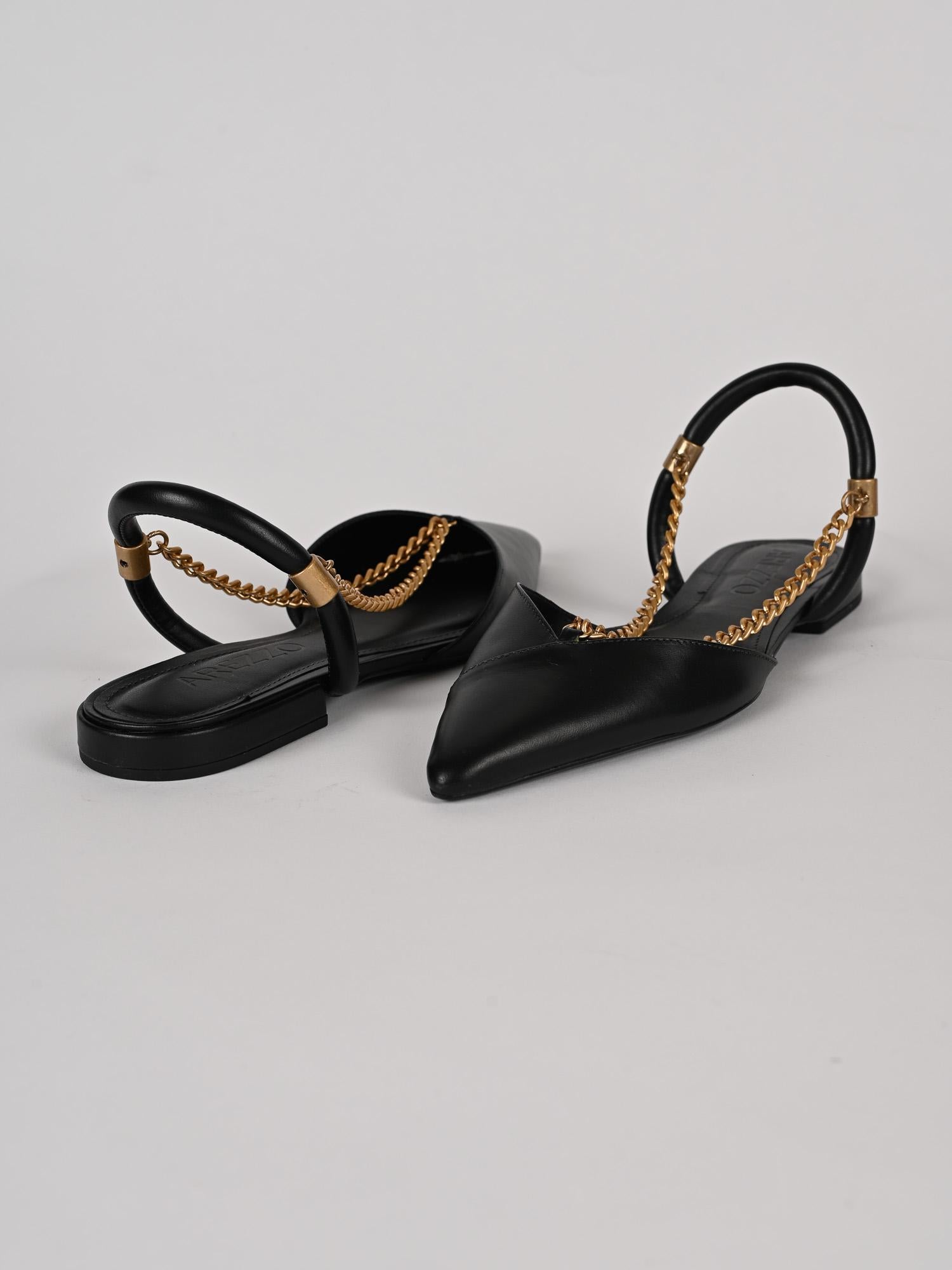 Slingback donna nera in pelle A13029009 50004 AREZZO 